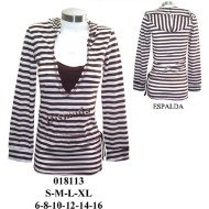 018113 - Molde de Polera larga escote v con gorro y cordón en cintura