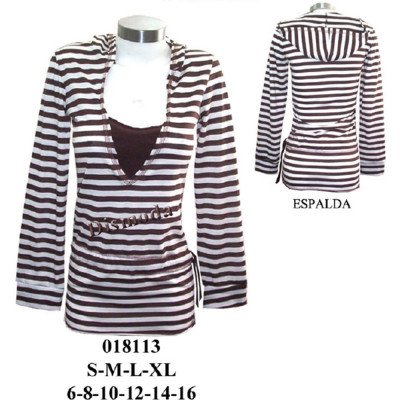 018113 - Molde de Polera larga escote v con gorro y cordón en cintura