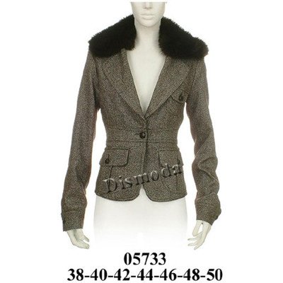 05733 - Molde de Chaqueta militar con cuello de piel 05733 - Molde de Chaqueta militar con cuello de piel