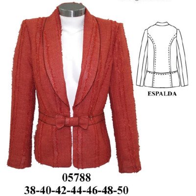 05788 - Molde de Blazer cuello smoking con corte al talle 05788 - Molde de Blazer cuello smoking con corte al talle