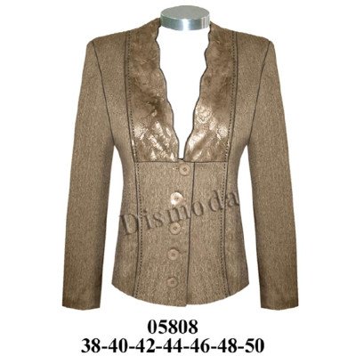 05808 - Molde de Blazer con aplicación en delantero y corte dior 05808 - Molde de Blazer con aplicación en delantero y corte dior