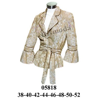 05818 - Molde de Blazer con lazo, cortes y aplicaciones en delanteros manga con corte y cinturón 05818 - Molde de Blazer con lazo, cortes y aplicaciones en delanteros manga con corte y cinturón