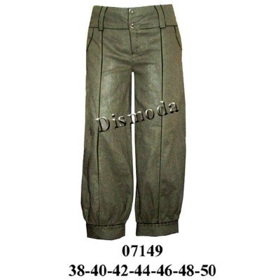 07149 - Molde de Pantalón capri, bombacho con puño 07149 - Molde de Pantalón capri, bombacho con puño