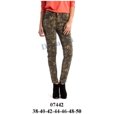 07442 - Molde de Pantalón pitillo con pretina, bragueta frontal, bolsillos de bolsa delanteros con forro 07442 - Molde de Pantalón pitillo con pretina, bragueta frontal, bolsillos de bolsa delanteros con forro
