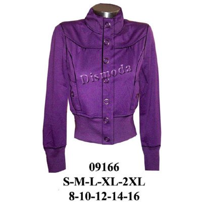 09166 - Molde de Chaqueta con cuello alto, tapeta con botones, canesú delantero curvo, bolsillos con tapa y botón, pretina ancha y puños ajustados 09166 - Molde de Chaqueta con cuello alto, tapeta con botones, canesú delantero curvo, bolsillos con tapa y botón, pretina ancha y puños ajustados