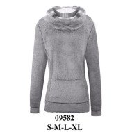 09582 - Molde de Polerón con cuello alto tipo bufanda, manga larga ranglan, bolsillo canguro, pretina y puños rectos